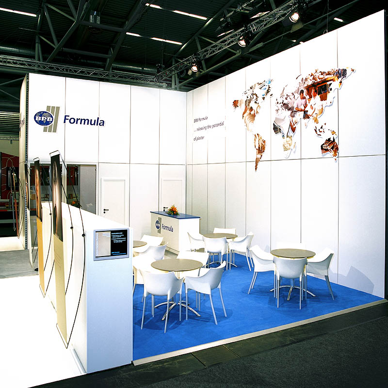 formula (4)